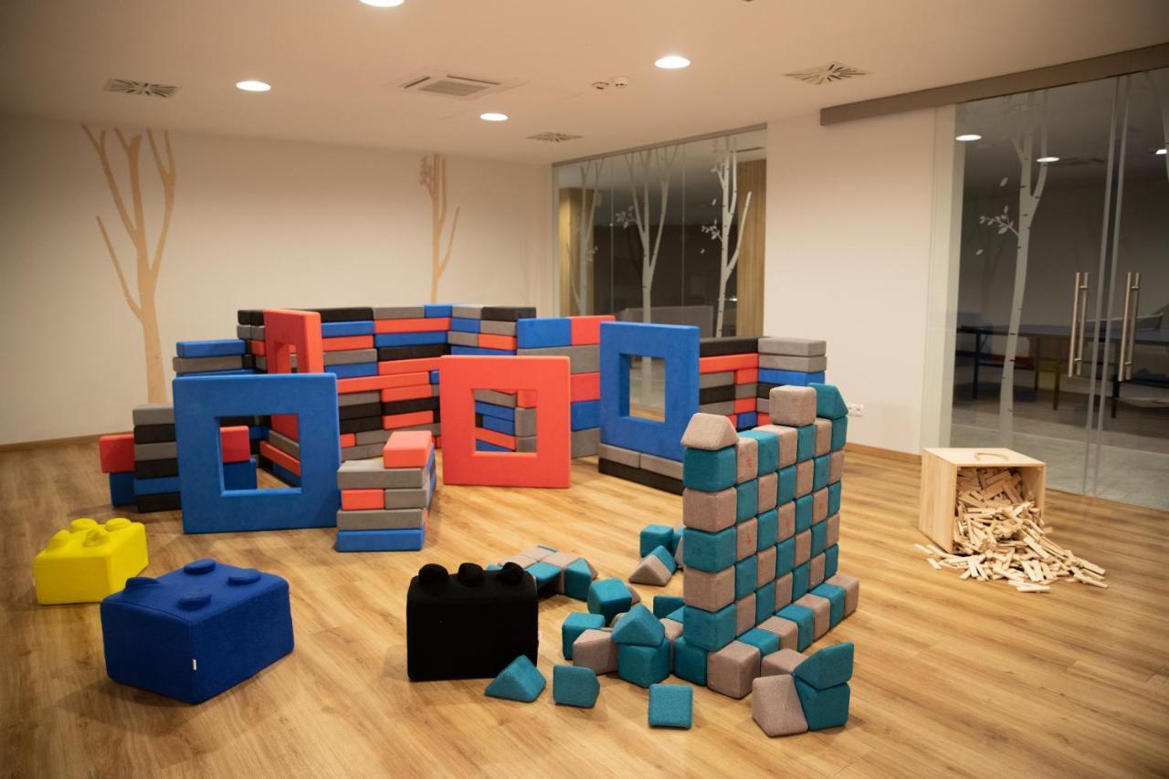 Notera Hotel Spa 차르지코비 외부 사진